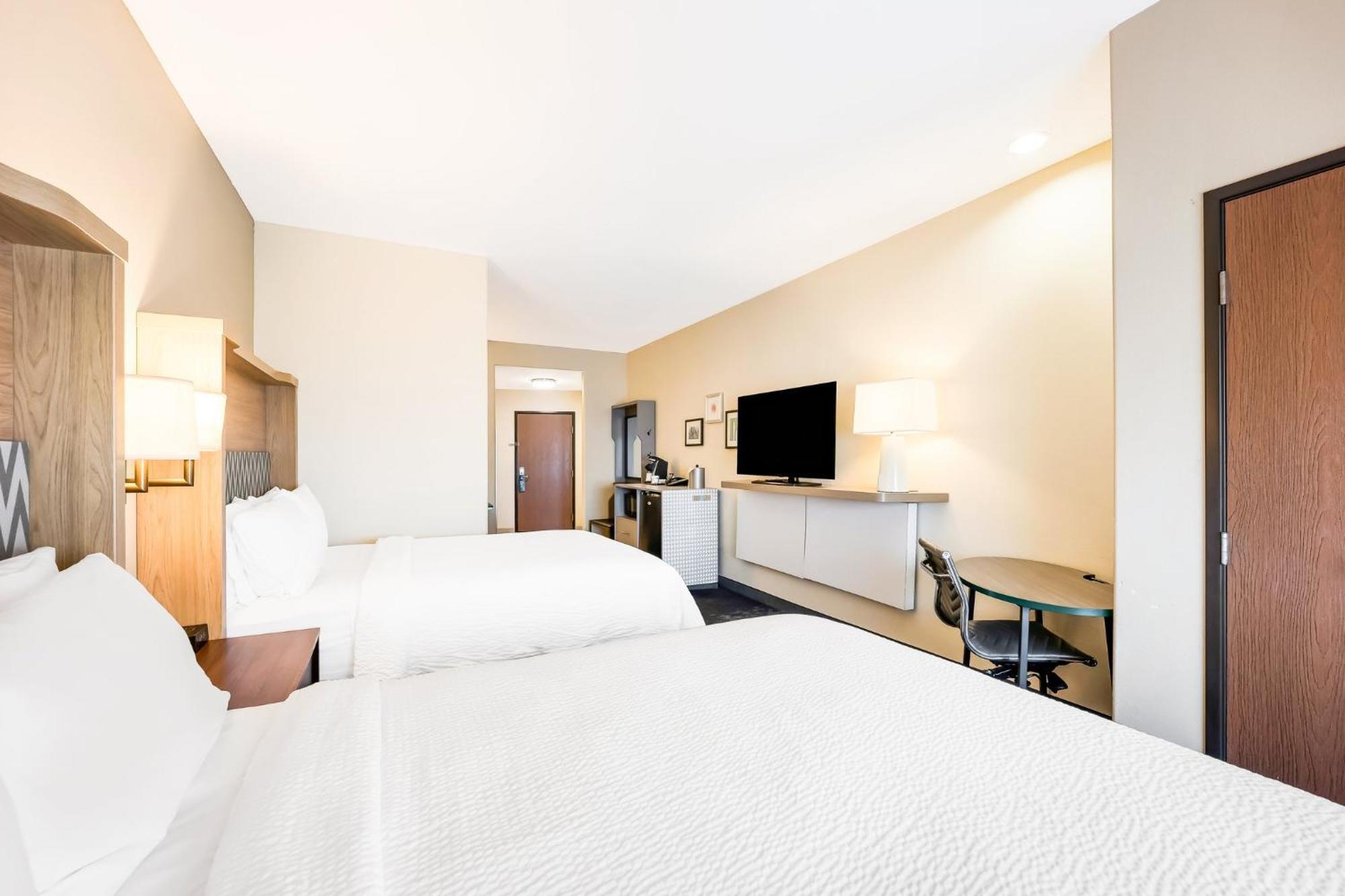 - By Ihg 3* Brownsville