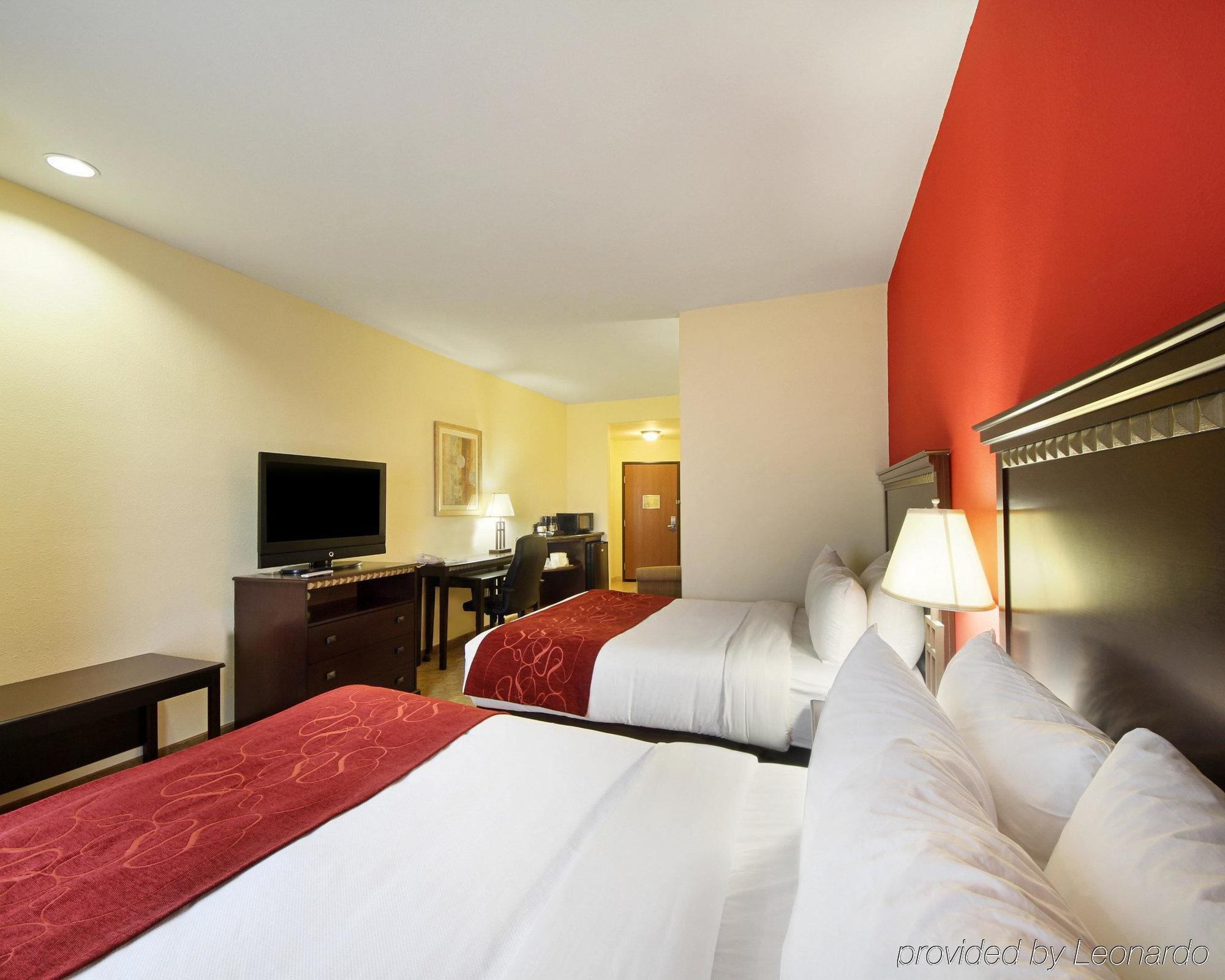 - By Ihg Hotel