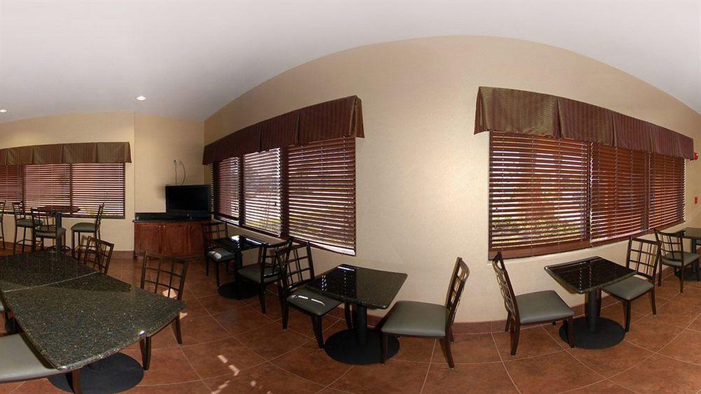 Hotel - By Ihg Brownsville