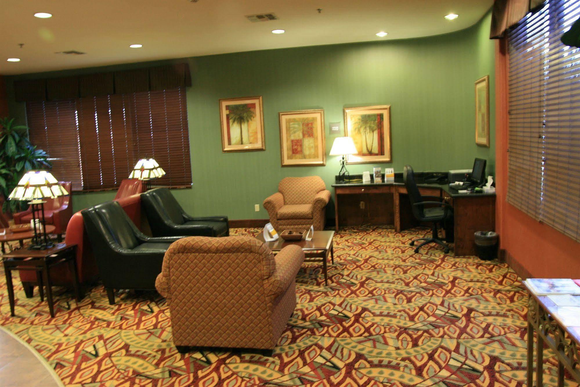 Hotel - By Ihg